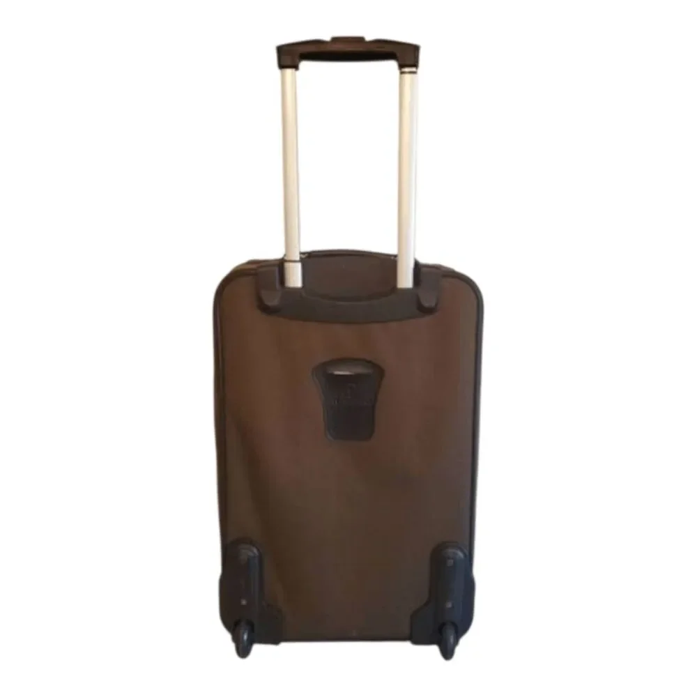 SWISSGEAR Soft Side Carry-On Two-Wheeled Luggage Bag